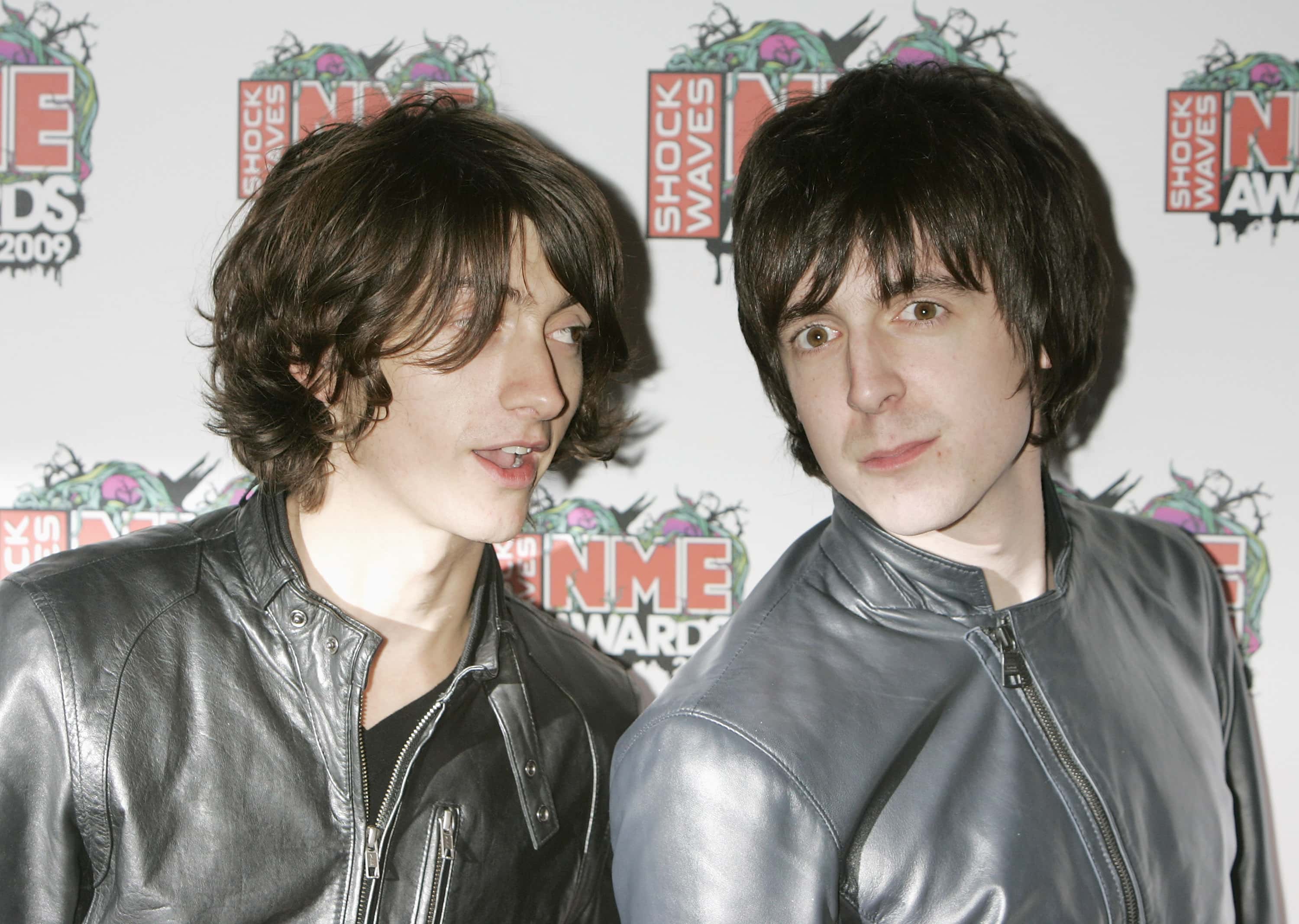 Review: The Last Shadow Puppets – Everything You’ve Come To Expect